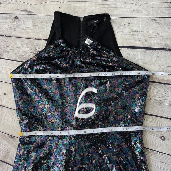 NWT Le Gali Roxane black sequined sleeveless halter party dress with back zipper - Picture 10 of 14